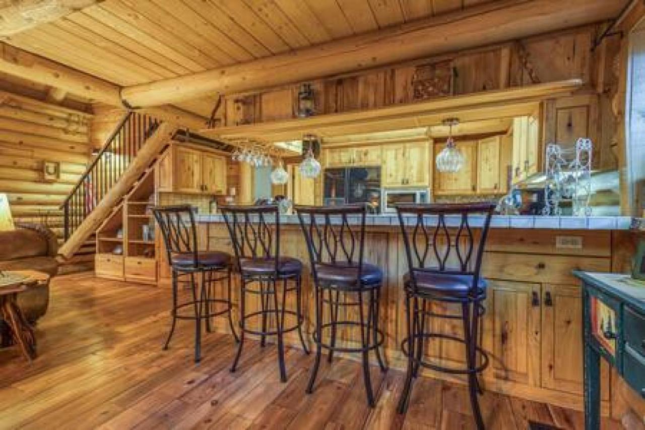 Eagles Nest - Natural Log Cabin With Guest House Idyllwild Luaran gambar