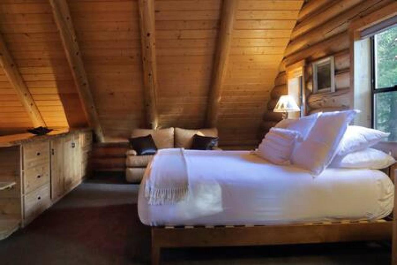Eagles Nest - Natural Log Cabin With Guest House Idyllwild Luaran gambar